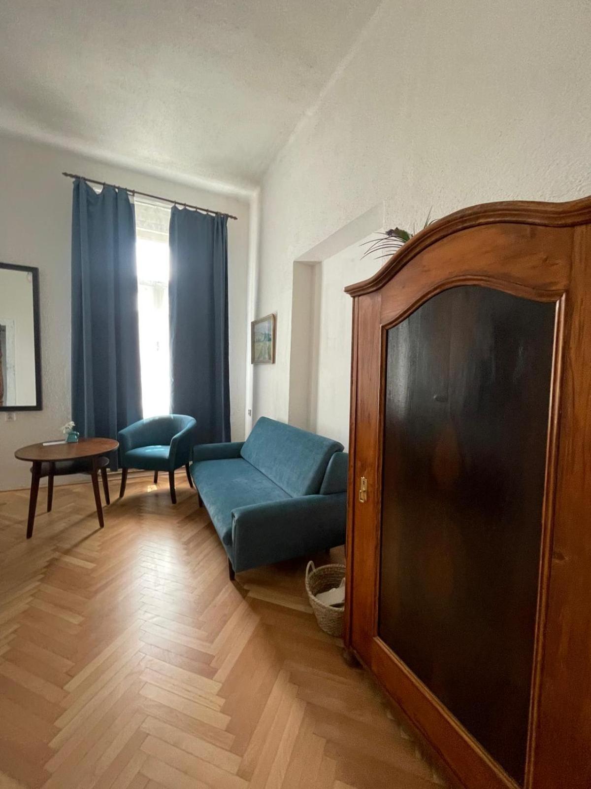 Hostel Moravia Ostrava Ruang foto